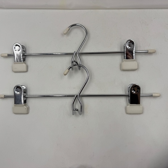 VGT Heavy-Gauge Metal Pant Skirt Hangers Non-Slip Clip w/ Cascade Hook LOT of 4 - Picture 5 of 14